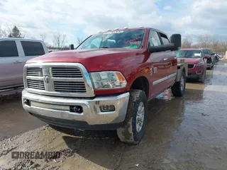 2011 Ram 2500 Big Horn with VIN 3D7UT2CL4BG562465, listed as a IAAI auction lot 41412255 with 220,367 mi miles. Bid and sale history available at carsss.com. Image 17.