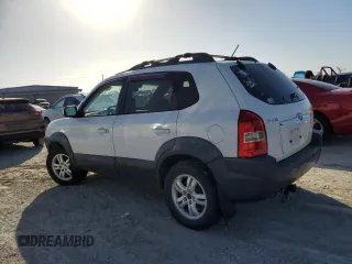 2007 Hyundai Tucson SE with VIN KM8JN12D47U641209, listed as a Copart auction lot 77636264 with Not Provided miles and Salvage Title. Bid and sale history available at carsss.com. Image 2.