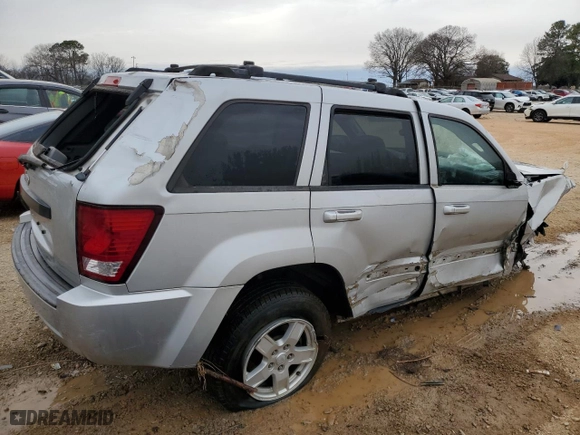 2007 Jeep Grand Cherokee Laredo with VIN 1J8GS48K37C572610, listed as a Copart auction lot 48337465 with 203,249 mi miles and Salvage Title. Bid and sale history available at carsss.com. Image 3.