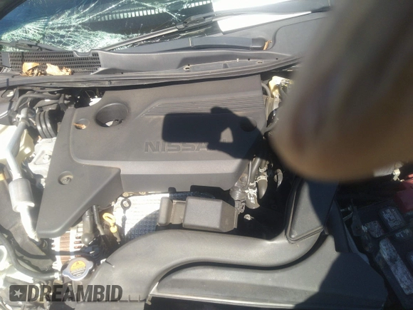 2016 Nissan Altima SR with VIN 1N4AL3AP3GC184535, listed as a IAAI auction lot 41696129 with 117,283 mi miles and . Bid and sale history available at carsss.com. Image 10.