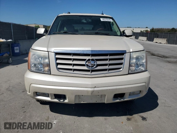 2005 Cadillac Escalade ESV z VIN 3GYFK66N15G159830, wystawiony jako Copart lot #48376245 z przebiegiem 231 914 mil mil oraz Szkody całkowita. Historia ofert i sprzedaży dostępna na DreamBid. Obrazek 5.