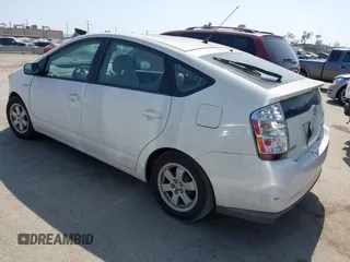 2008 Toyota Prius with VIN JTDKB20U683303277, listed as a IAAI auction lot 42108561 with 199,890 mi miles. Bid and sale history available at carsss.com. Image 3.