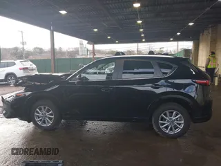 2025 Mazda CX-5 2.5 S Preferred Package with VIN JM3KFBCL8S0569116, listed as a IAAI auction lot 41733669 with 10,131 mi miles. Bid and sale history available at carsss.com. Image 15.
