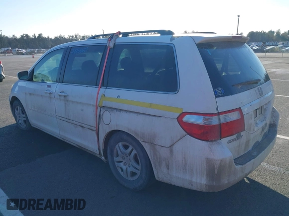 2007 Honda Odyssey EX with VIN 5FNRL38417B055298, listed as a IAAI auction lot 39332584 with 232,760 mi miles. Bid and sale history available at carsss.com. Image 3.