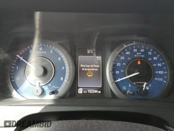 2015 Toyota Sienna XLE with VIN 5TDYK3DC7FS611488, listed as a Copart auction lot 45580075 with 193,344 mi miles and Salvage Title. Bid and sale history available at DreamBid. Image 9.