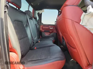 2019 Ram 1500 Rebel z VIN 1C6SRFET7KN875819, wystawiony jako Copart lot #57805775 z przebiegiem 80 521 mil mil oraz Szkoda całkowita • Salvage title. Historia ofert i sprzedaży dostępna na DreamBid. Obrazek 10.