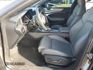 2020 Audi S7 z VIN WAUPFAF25LN017022, wystawiony jako Copart lot #50432645 z przebiegiem 31 648 mil mil oraz Szkoda całkowita • Salvage title. Historia ofert i sprzedaży dostępna na DreamBid. Obrazek 7.