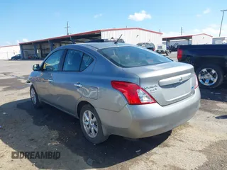2012 Nissan Versa SL with VIN 3N1CN7AP6CL932748, listed as a IAAI auction lot 41532452 with 110,881 mi miles. Bid and sale history available at carsss.com. Image 3.