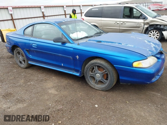 1995 Ford Mustang z VIN 1FALP4046SF207937, wystawiony jako IAAI lot #42222338 z przebiegiem 228 850 mil mil oraz . Historia ofert i sprzedaży dostępna na DreamBid. Obrazek 1.