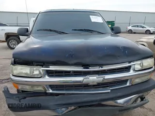 2002 Chevrolet Tahoe LS с VIN 1GNEC13Z62R133123, выставлен на аукционе IAAI как лот 42449131 с пробегом 246 886 миль миль и . История ставок и продаж доступна на DreamBid. Изображение 6.