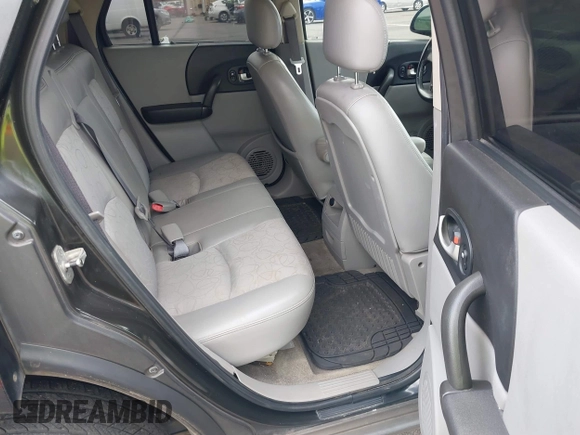 2004 Saturn VUE V6 z VIN 5GZCZ53434S815171, wystawiony jako IAAI lot #41784658 z przebiegiem 160 324 mil mil oraz . Historia ofert i sprzedaży dostępna na DreamBid. Obrazek 8.