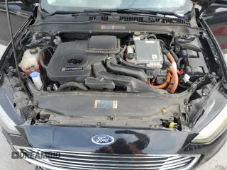 2019 Ford Fusion Hybrid SE with VIN 3FA6P0LUXKR243750, listed as a Copart auction lot 52634935 with 111,757 mi miles and Salvage Title. Bid and sale history available at carsss.com. Image 11.