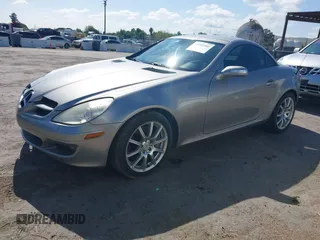 2006 Mercedes-Benz SLK 350 with VIN WDBWK56FX6F121510, listed as a IAAI auction lot 42086081 with 88,615 mi miles and . Bid and sale history available at DreamBid. Image 2.