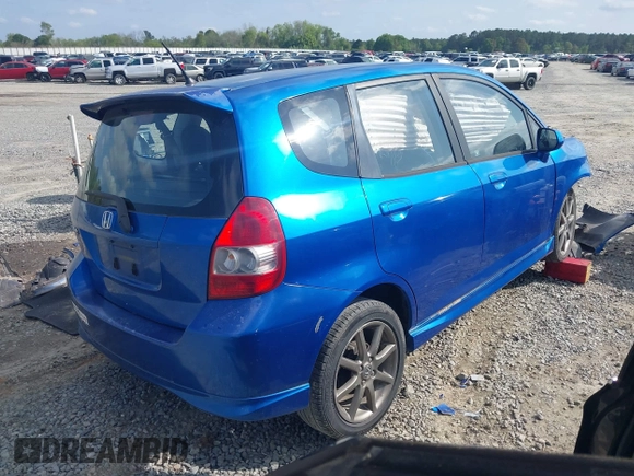 2007 Honda Fit Sport with VIN JHMGD386X7S029838, listed as a IAAI auction lot 41942513 with 141,612 mi miles. Bid and sale history available at carsss.com. Image 4.