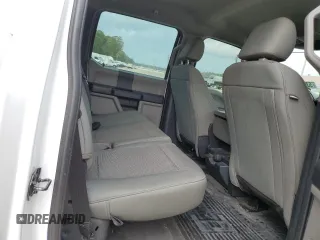 2022 Ford F-350 XL z VIN 1FT8W3DT8NED45746, wystawiony jako Copart lot #53570695 z przebiegiem 143 963 mil mil oraz Szkoda całkowita • Salvage title. Historia ofert i sprzedaży dostępna na DreamBid. Obrazek 10.