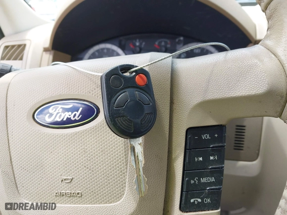 2011 Ford Escape XLT with VIN 1FMCU9D77BKA45274, listed as a IAAI auction lot 42073521 with 245,073 mi miles. Bid and sale history available at carsss.com. Image 11.