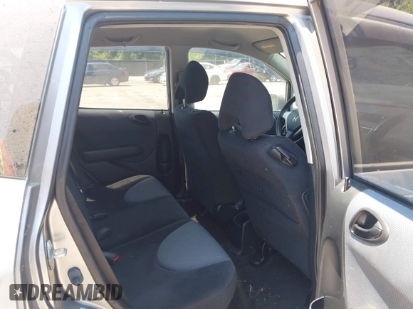2007 Honda Fit с VIN JHMGD38427S030044, выставлен на аукционе IAAI как лот 42429395 с пробегом 118 558 миль миль и . История ставок и продаж доступна на DreamBid. Изображение 8.