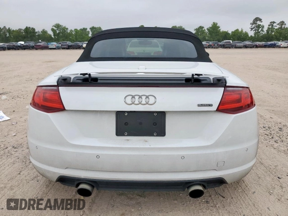 2017 Audi TT Roadster z VIN TRUT5CFV0H1012695, wystawiony jako Copart lot #57881695 z przebiegiem 87 580 mil mil oraz Szkoda całkowita • Salvage title. Historia ofert i sprzedaży dostępna na DreamBid. Obrazek 6.