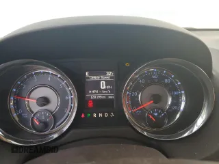 2014 Chrysler Town & Country Touring with VIN 2C4RC1BG9ER359794, listed as a Copart auction lot 86532674 with 128,199 mi miles and Salvage Title. Bid and sale history available at carsss.com. Image 9.