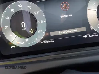 2025 Land Rover Range Rover Velar S с VIN SALYJ2EX1SA393398, выставлен на аукционе IAAI как лот 41149949 с пробегом 6 491 миль миль и . История ставок и продаж доступна на DreamBid. Изображение 16.
