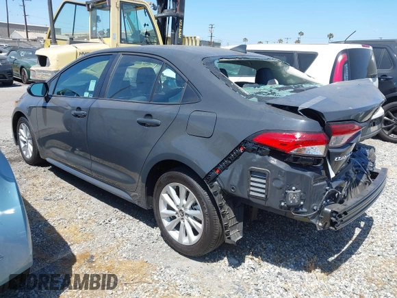 2024 Toyota Corolla LE with VIN 5YFB4MDE3RP195850, listed as a IAAI auction lot 42609039 with 3,061 mi miles and . Bid and sale history available at DreamBid. Image 3.