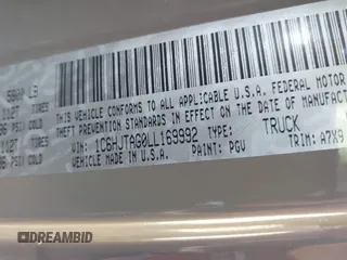 2020 Jeep Gladiator Sport S with VIN 1C6HJTAG0LL169992, listed as a IAAI auction lot 41488773 with Not Provided miles. Bid and sale history available at carsss.com. Image 9.