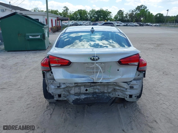 2018 Kia Forte S with VIN 3KPFL4A78JE179627, listed as a IAAI auction lot 41902462 with 103,090 mi miles. Bid and sale history available at carsss.com. Image 17.