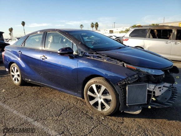2019 Toyota Mirai with VIN JTDBVRBD6KA007045, listed as a Copart auction lot 78353843 with 30,497 mi miles. Bid and sale history available at carsss.com. Image 4.