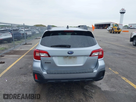 2018 Subaru Outback Premium z VIN 4S4BSAFC7J3336279, wystawiony jako IAAI lot #42352324 z przebiegiem 132 707 mil mil oraz . Historia ofert i sprzedaży dostępna na DreamBid. Obrazek 17.