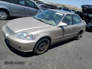 2000 Honda Civic EX with VIN 2HGEJ8646YH542529, listed as a Copart auction lot 62423175 with 139,321 mi miles and Salvage title. Bid and sale history available at DreamBid. Image 1.
