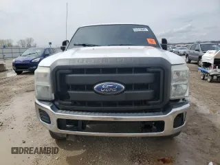 2011 Ford F-250 XL z VIN 1FT7W2B62BEB15344, wystawiony jako Copart lot #51219845 z przebiegiem 276 855 mil mil oraz Szkoda całkowita • Salvage title. Historia ofert i sprzedaży dostępna na DreamBid. Obrazek 5.