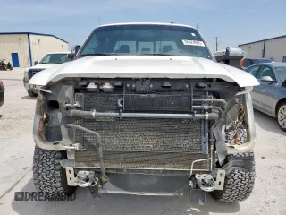 2016 Ford F-250 Lariat with VIN 1FT7W2BT2GEB75752, listed as a Copart auction lot 56924005 with 132,585 mi miles and Salvage title. Bid and sale history available at DreamBid. Image 5.
