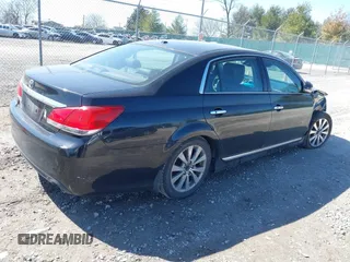 2011 Toyota Avalon with VIN 4T1BK3DB2BU380384, listed as a IAAI auction lot 41757067 with 143,288 mi miles and . Bid and sale history available at carsss.com. Image 4.