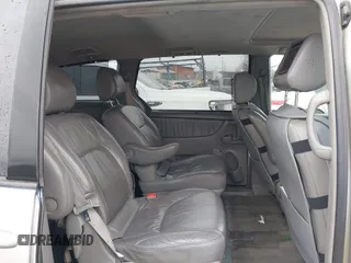 2010 Toyota Sienna XLE with VIN 5TDYK4CC0AS306284, listed as a IAAI auction lot 41736735 with 323,886 mi miles and . Bid and sale history available at carsss.com. Image 8.