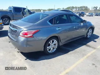 2015 Nissan Altima SL with VIN 1N4BL3AP8FC147080, listed as a IAAI auction lot 41816106 with 236,157 mi miles and . Bid and sale history available at carsss.com. Image 4.
