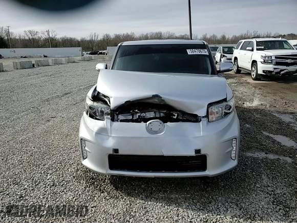 2015 Scion xB with VIN JTLZE4FE5FJ081300, listed as a Copart auction lot 50470675 with 105,618 mi miles and Non Repairable. Bid and sale history available at carsss.com. Image 14.