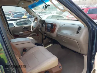 2003 Ford F-150 XLT with VIN 1FTRW08L33KB05743, listed as a IAAI auction lot 41828979 with 117,345 mi miles. Bid and sale history available at carsss.com. Image 5.