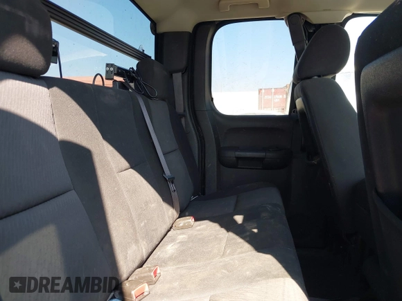 2010 Chevrolet Silverado 1500 LS with VIN 1GCSKREA0AZ298569, listed as a IAAI auction lot 41803894 with 222,614 mi miles and . Bid and sale history available at DreamBid. Image 8.