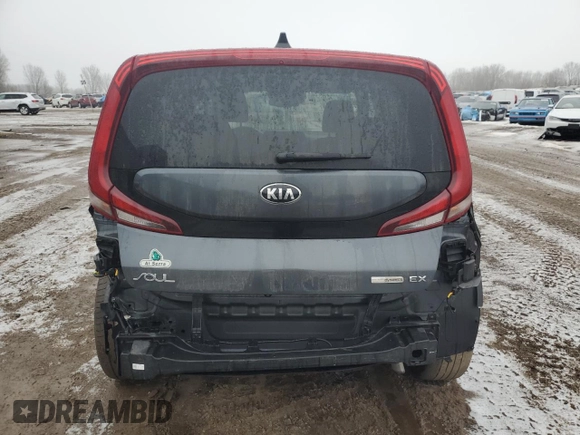 2020 Kia Soul EX with VIN KNDJ33AU8L7717353, listed as a Copart auction lot 43329845 with 34,446 mi miles and Clean Title. Bid and sale history available at carsss.com. Image 6.