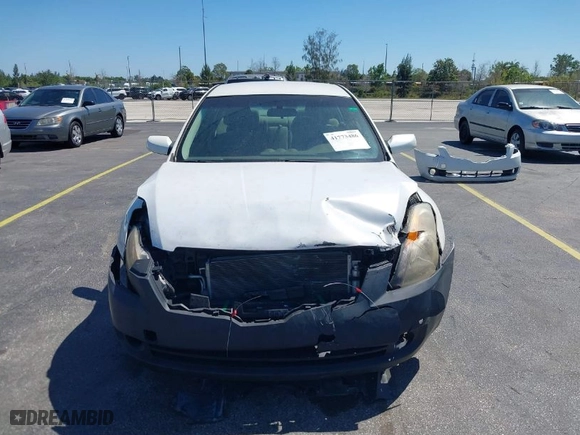 2009 Nissan Altima 2.5 S with VIN 1N4AL21EX9C103994, listed as a IAAI auction lot 41773486 with 159,997 mi miles. Bid and sale history available at carsss.com. Image 6.