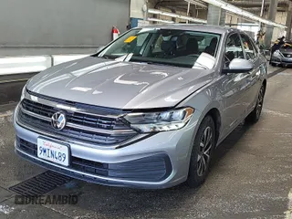 2024 Volkswagen Jetta S with VIN 3VW5M7BU6RM073190, listed as a IAAI auction lot 42844463 with 33,096 mi miles and . Bid and sale history available at DreamBid. Image 24.
