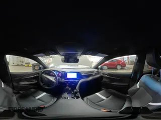 2025 Toyota Camry LE z VIN 4T1DBADK2SU527722, wystawiony jako Copart lot #53717815 z przebiegiem 1 442 mil mil oraz Nie do naprawy • Non repairable. Historia ofert i sprzedaży dostępna na DreamBid. Obrazek 14.