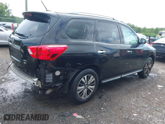 2018 Nissan Pathfinder SV with VIN 5N1DR2MM0JC609570, listed as a IAAI auction lot 42707055 with 136,893 mi miles and . Bid and sale history available at DreamBid. Image 4.