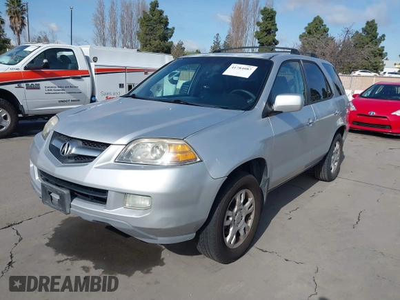 2005 Acura MDX Touring with VIN 2HNYD18935H500957, listed as a IAAI auction lot 41784083 with 250,245 mi miles. Bid and sale history available at carsss.com. Image 6.
