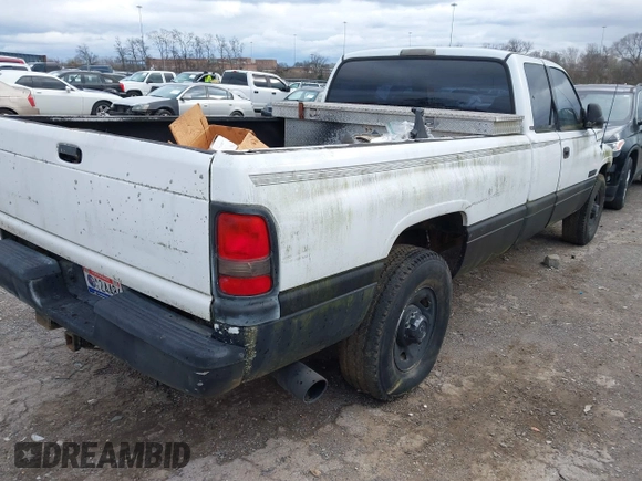 1996 Dodge Ram 2500 with VIN 3B7KC23CXTM147915, listed as a IAAI auction lot 41236310 with 211,518 mi miles. Bid and sale history available at carsss.com. Image 4.
