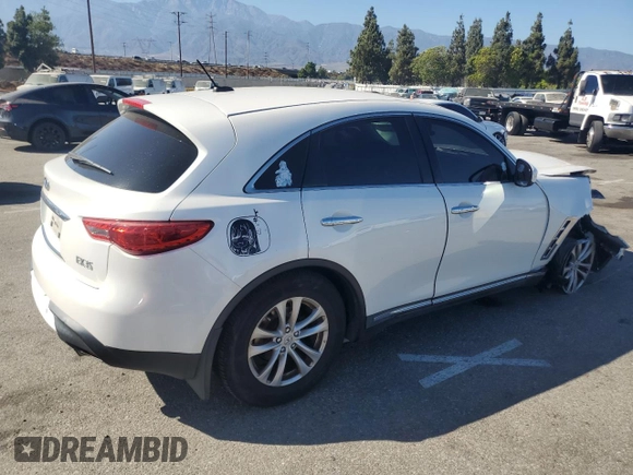 2011 Infiniti FX35 with VIN JN8AS1MU0BM710646, listed as a Copart auction lot 65397904 with 140,642 mi miles and Salvage Title. Bid and sale history available at carsss.com. Image 3.