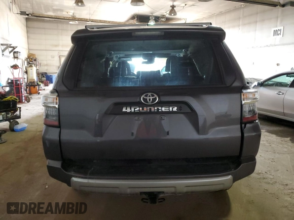 2022 Toyota 4Runner TRD Off Road Premium with VIN JTERU5JR0N6033215, listed as a Copart auction lot 50533345 with 46,472 mi miles and Salvage Title. Bid and sale history available at DreamBid. Image 6.