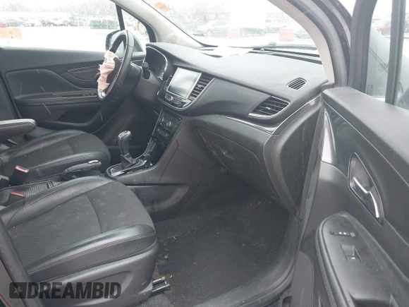 2021 Buick Encore Preferred with VIN KL4CJESB6MB339047, listed as a IAAI auction lot 41718960 with 77,267 mi miles. Bid and sale history available at carsss.com. Image 5.