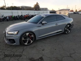 2018 Audi RS 5 z VIN WUAPWAF54JA904437, wystawiony jako Copart lot #84095904 z przebiegiem 110 503 mil mil oraz Szkody całkowita. Historia ofert i sprzedaży dostępna na DreamBid. Obrazek 1.