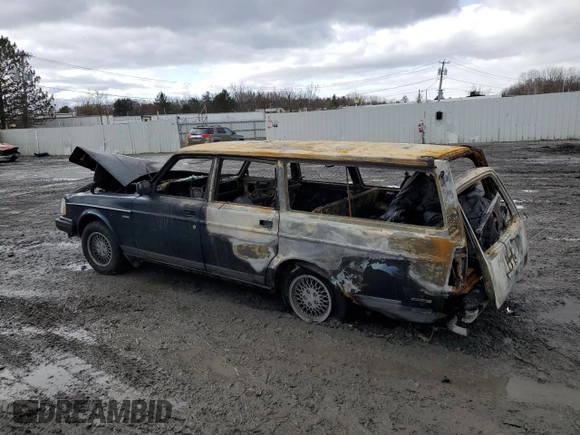 1993 Volvo 240 с VIN YV1AW8807P1959139, выставлен на аукционе Copart как лот 52088745 с пробегом Не указан миль и Списание • Salvage title. История ставок и продаж доступна на DreamBid. Изображение 2.